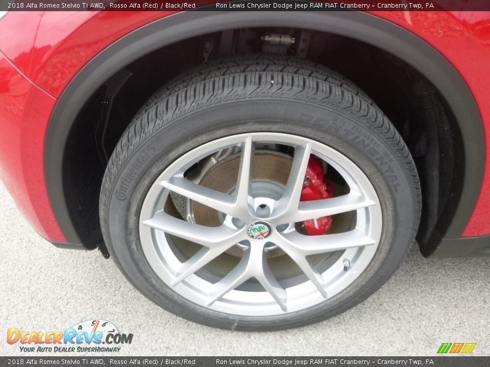 2018 Alfa Romeo Stelvio Ti AWD Rosso Alfa (Red) / Black/Red Photo #3