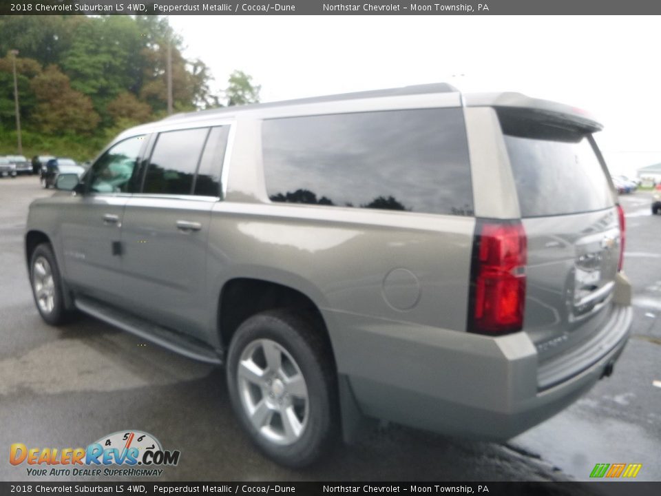 2018 Chevrolet Suburban LS 4WD Pepperdust Metallic / Cocoa/­Dune Photo #3