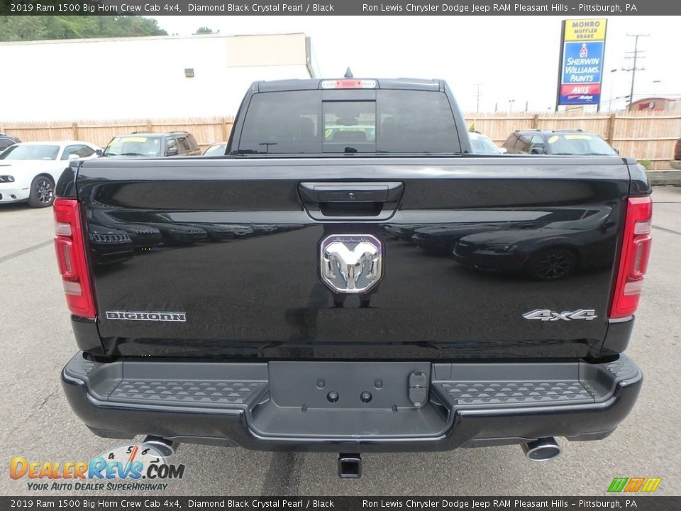 2019 Ram 1500 Big Horn Crew Cab 4x4 Diamond Black Crystal Pearl / Black Photo #4