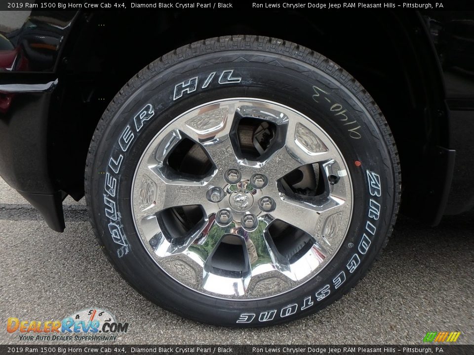 2019 Ram 1500 Big Horn Crew Cab 4x4 Diamond Black Crystal Pearl / Black Photo #9