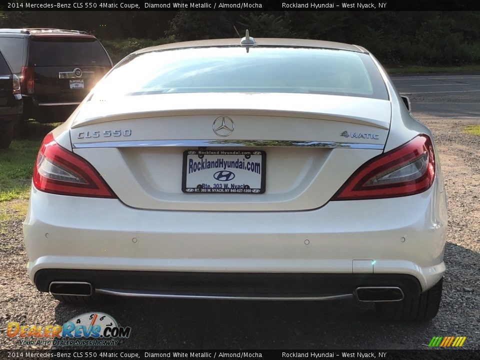 2014 Mercedes-Benz CLS 550 4Matic Coupe Diamond White Metallic / Almond/Mocha Photo #4