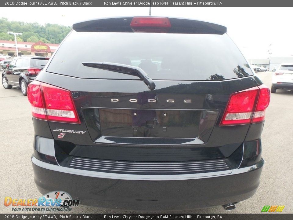 2018 Dodge Journey SE AWD Pitch Black / Black Photo #4