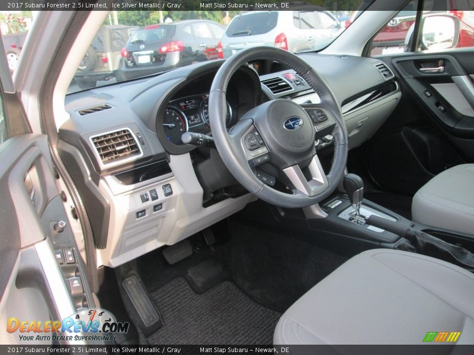 2017 Subaru Forester 2.5i Limited Ice Silver Metallic / Gray Photo #12