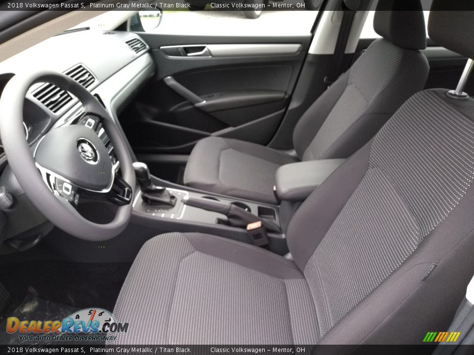 2018 Volkswagen Passat S Platinum Gray Metallic / Titan Black Photo #3