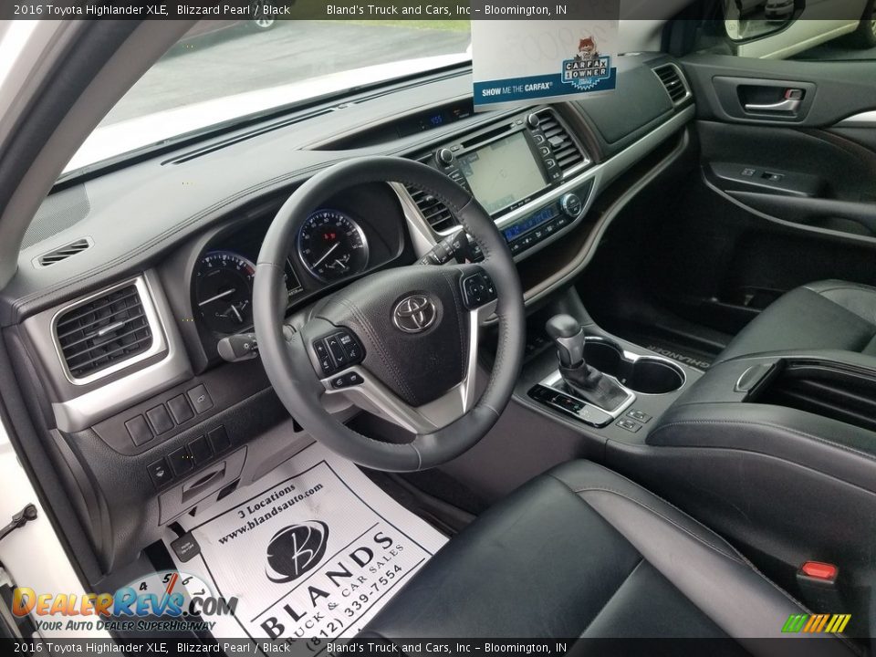 2016 Toyota Highlander XLE Blizzard Pearl / Black Photo #9