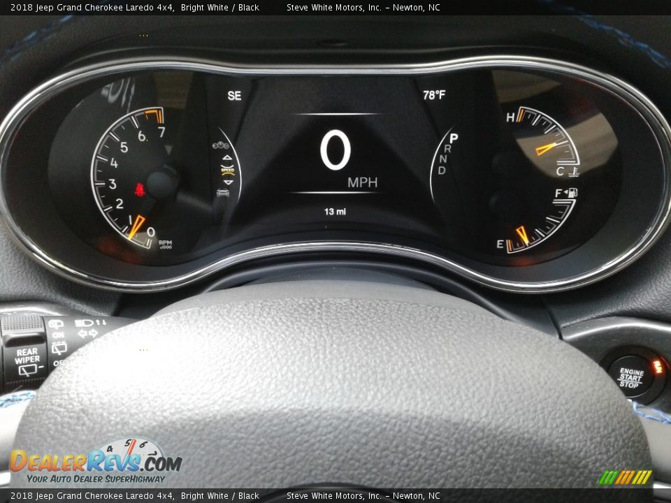 2018 Jeep Grand Cherokee Laredo 4x4 Bright White / Black Photo #20