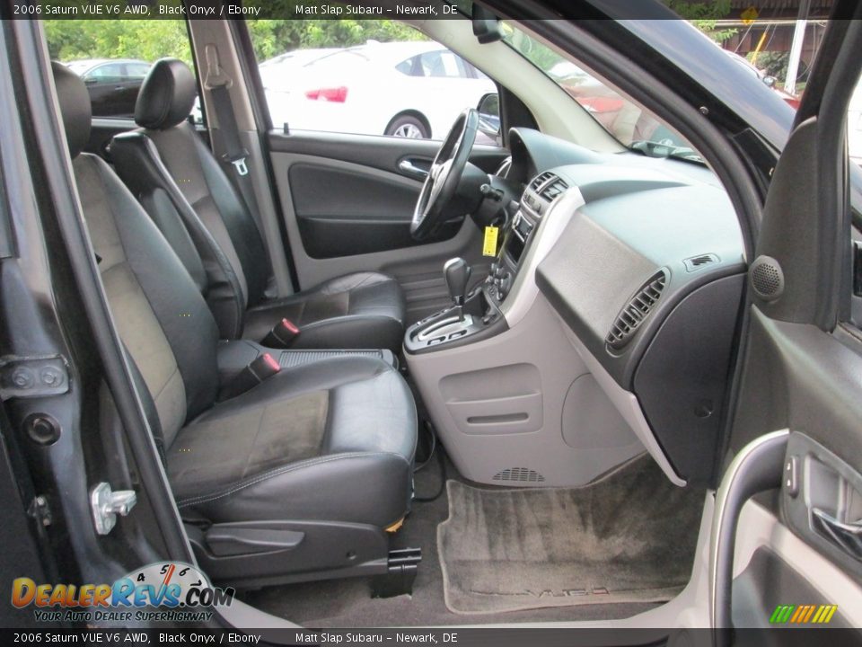 2006 Saturn VUE V6 AWD Black Onyx / Ebony Photo #16