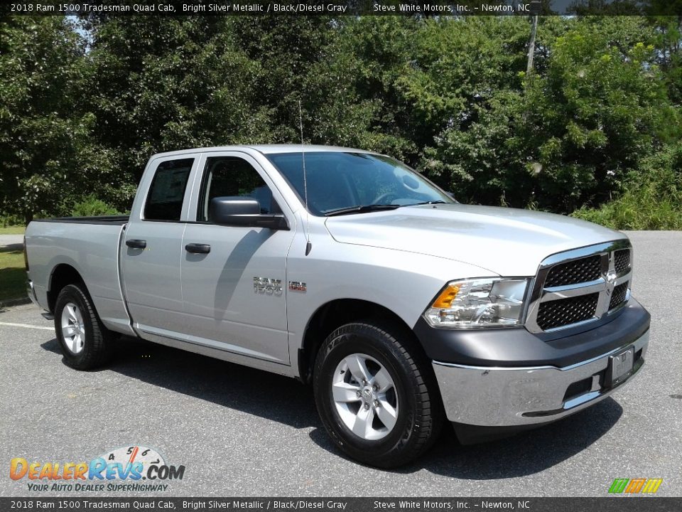 2018 Ram 1500 Tradesman Quad Cab Bright Silver Metallic / Black/Diesel Gray Photo #4