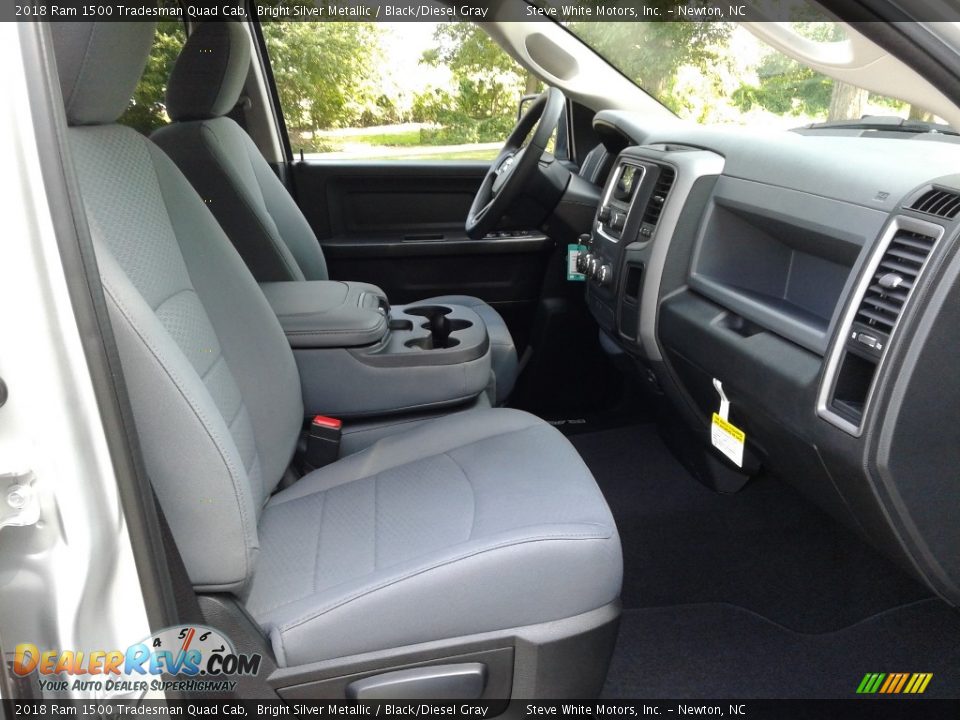 2018 Ram 1500 Tradesman Quad Cab Bright Silver Metallic / Black/Diesel Gray Photo #14