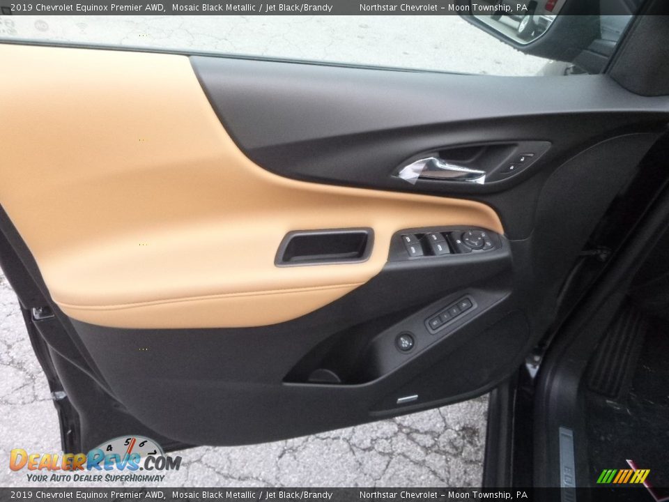 Door Panel of 2019 Chevrolet Equinox Premier AWD Photo #15