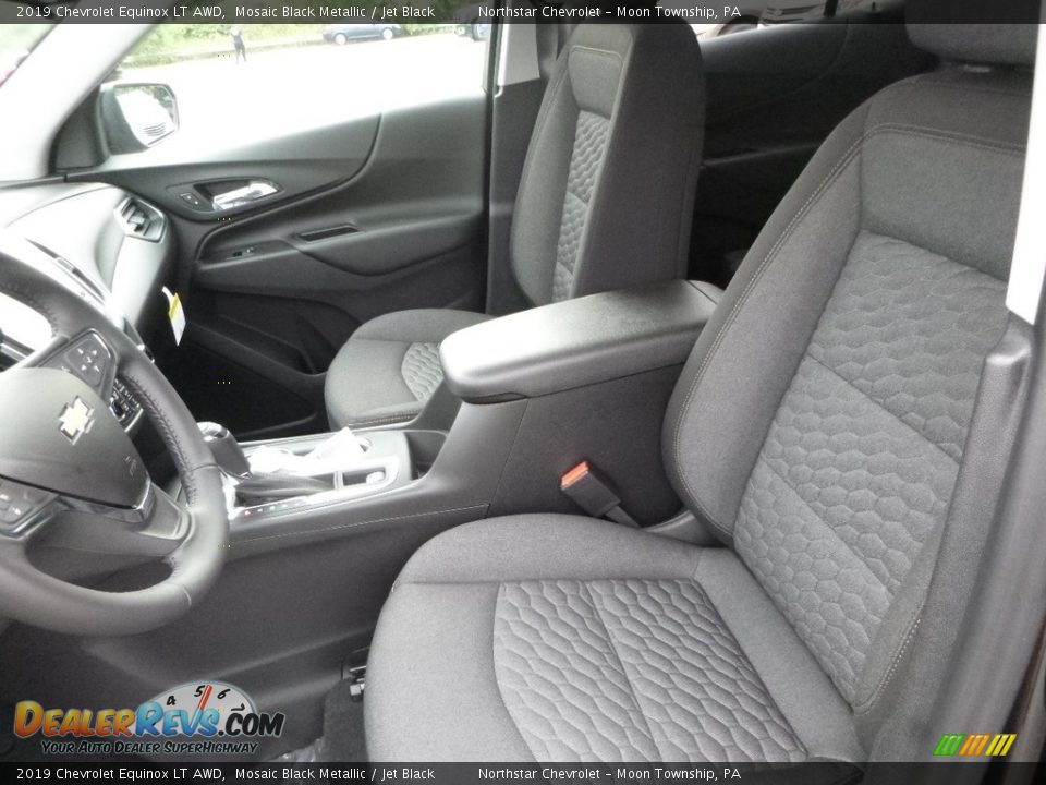 Front Seat of 2019 Chevrolet Equinox LT AWD Photo #15