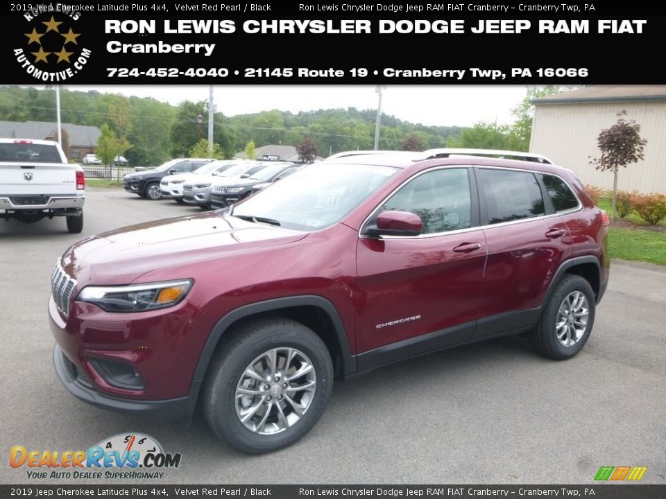 2019 Jeep Cherokee Latitude Plus 4x4 Velvet Red Pearl / Black Photo #1
