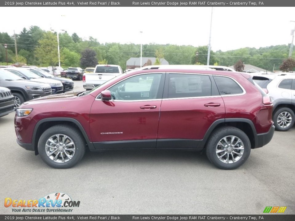 2019 Jeep Cherokee Latitude Plus 4x4 Velvet Red Pearl / Black Photo #2