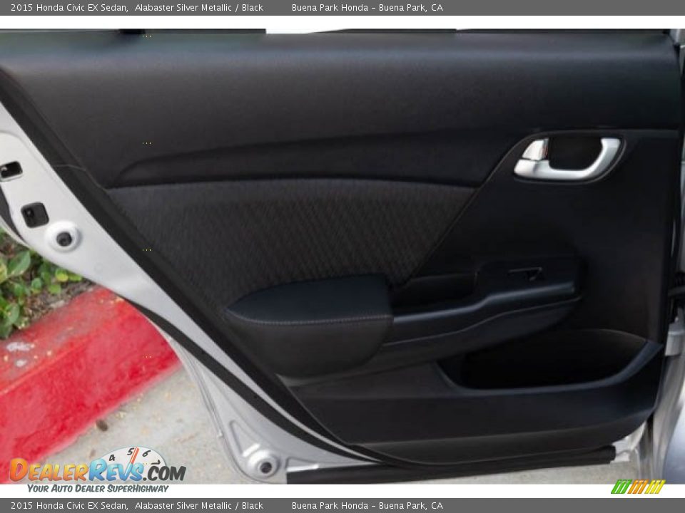 2015 Honda Civic EX Sedan Alabaster Silver Metallic / Black Photo #31