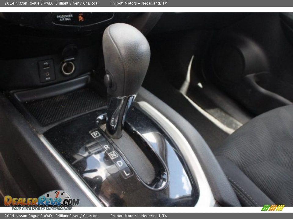 2014 Nissan Rogue S AWD Brilliant Silver / Charcoal Photo #17