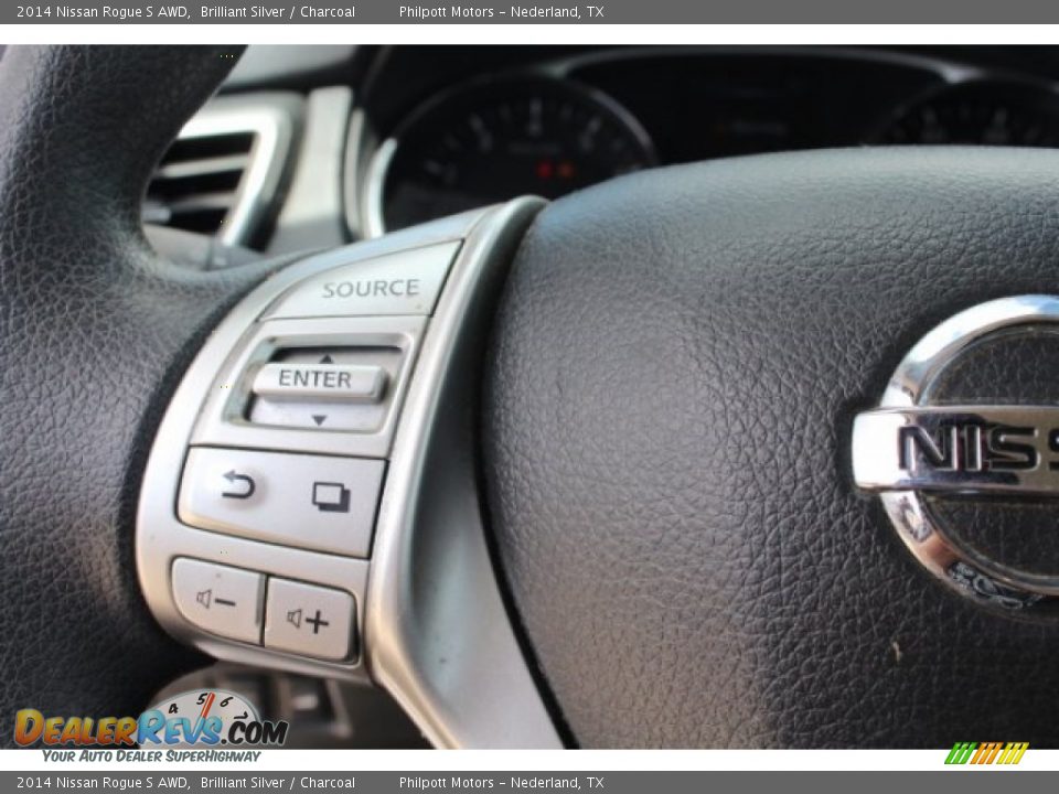 2014 Nissan Rogue S AWD Brilliant Silver / Charcoal Photo #18