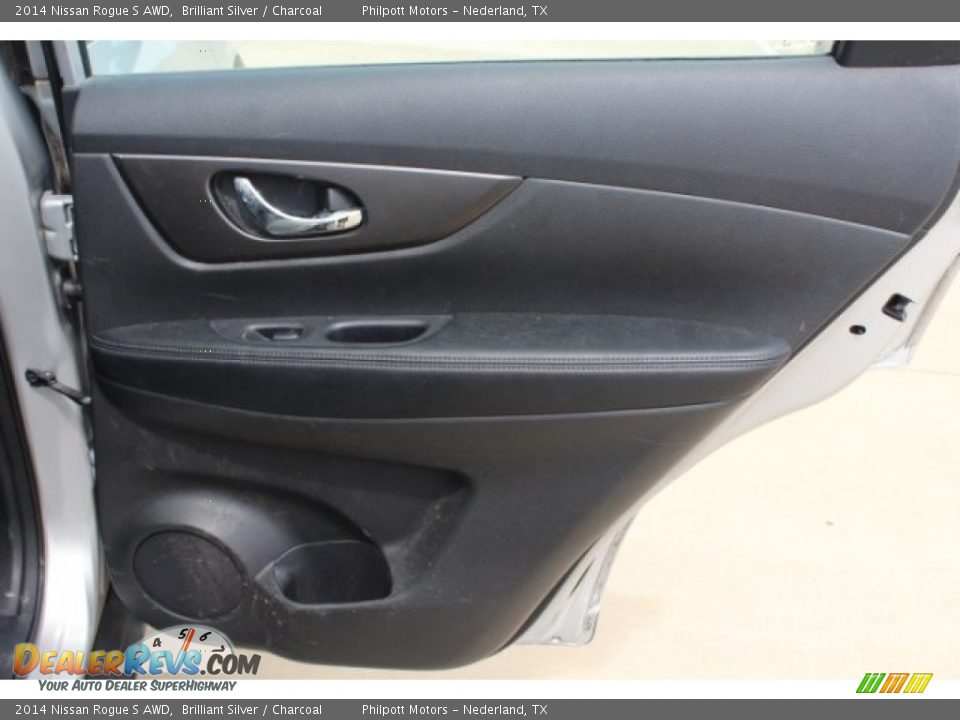 2014 Nissan Rogue S AWD Brilliant Silver / Charcoal Photo #28