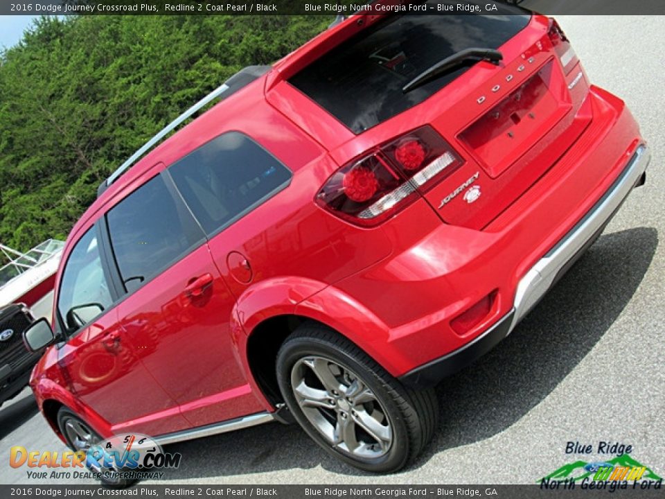 2016 Dodge Journey Crossroad Plus Redline 2 Coat Pearl / Black Photo #32