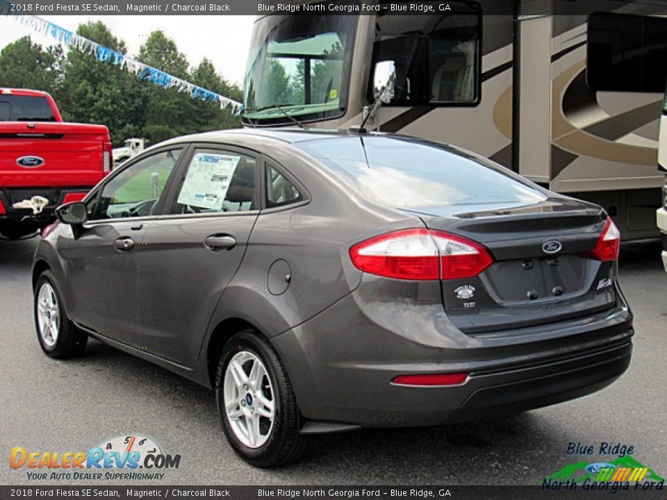 2018 Ford Fiesta SE Sedan Magnetic / Charcoal Black Photo #3