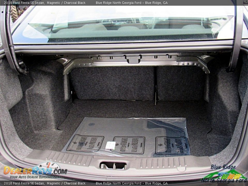 2018 Ford Fiesta SE Sedan Magnetic / Charcoal Black Photo #13