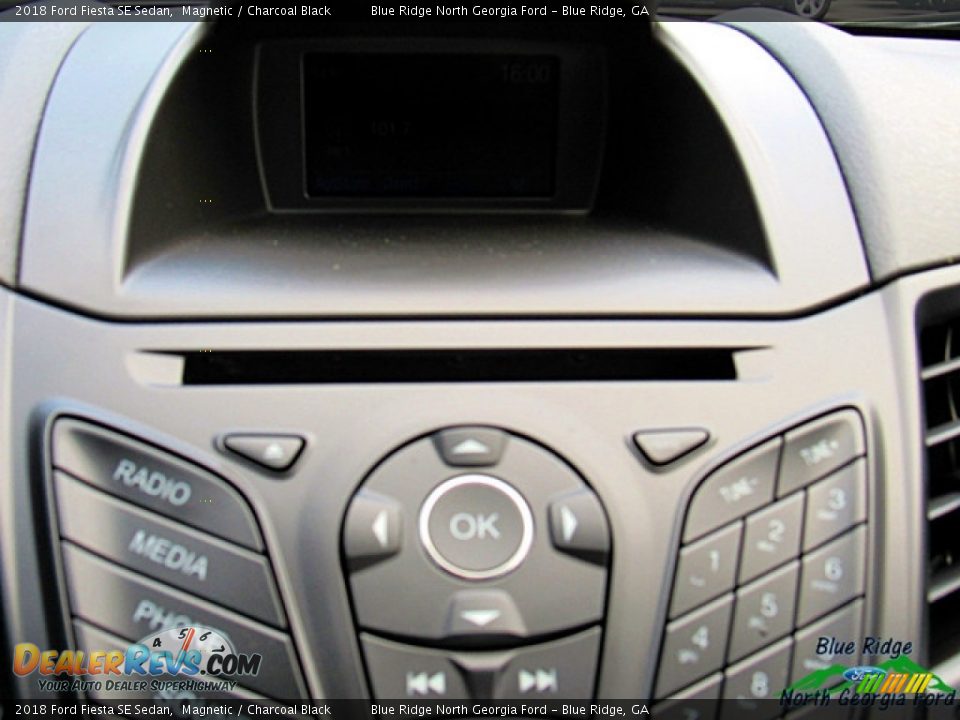 2018 Ford Fiesta SE Sedan Magnetic / Charcoal Black Photo #16