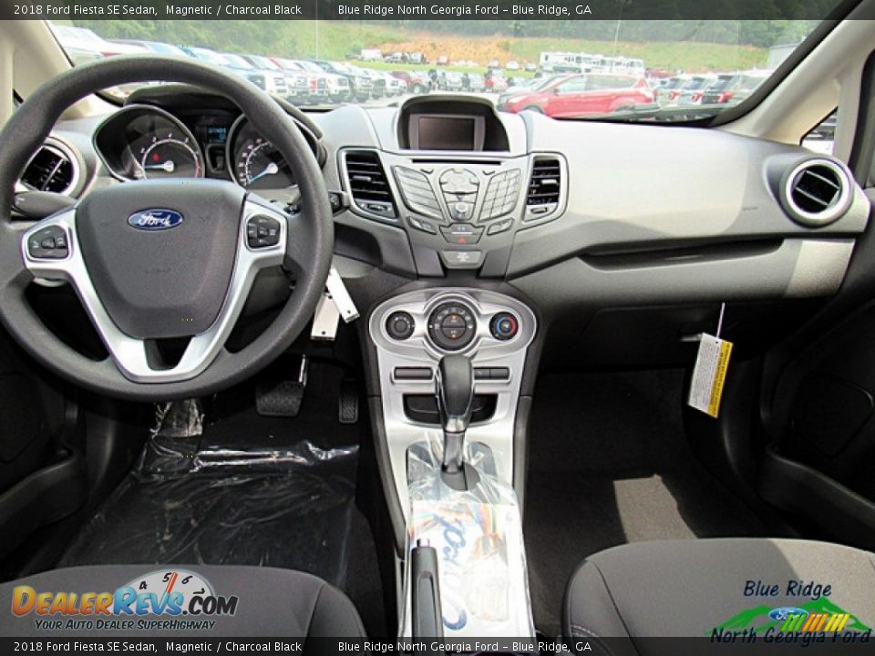 2018 Ford Fiesta SE Sedan Magnetic / Charcoal Black Photo #22