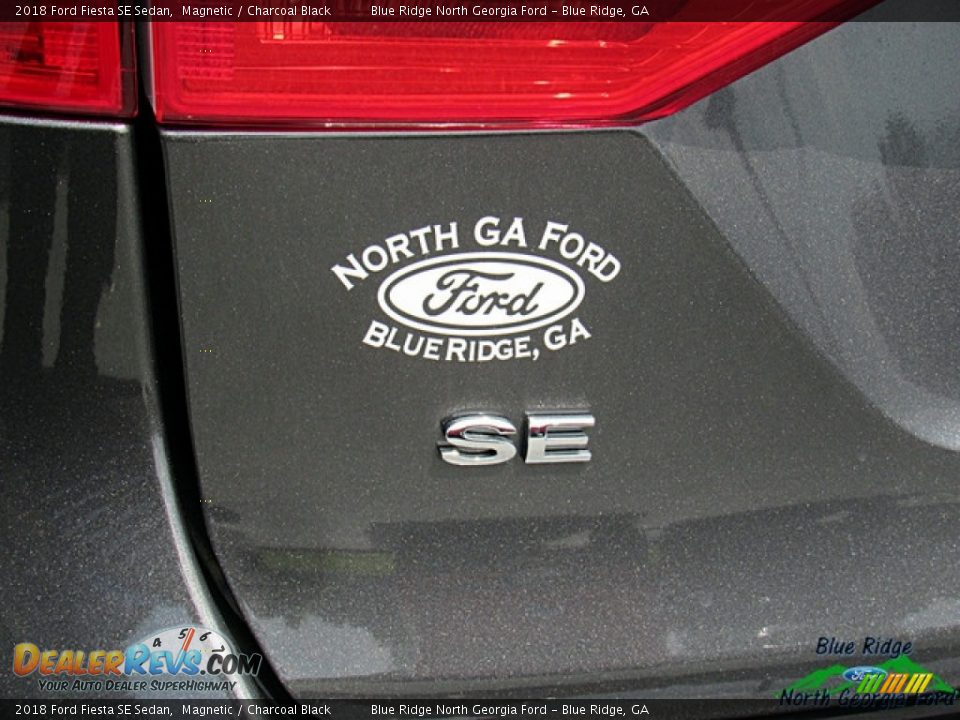 2018 Ford Fiesta SE Sedan Magnetic / Charcoal Black Photo #32