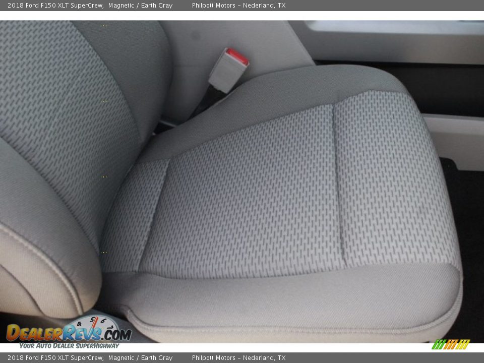 2018 Ford F150 XLT SuperCrew Magnetic / Earth Gray Photo #31