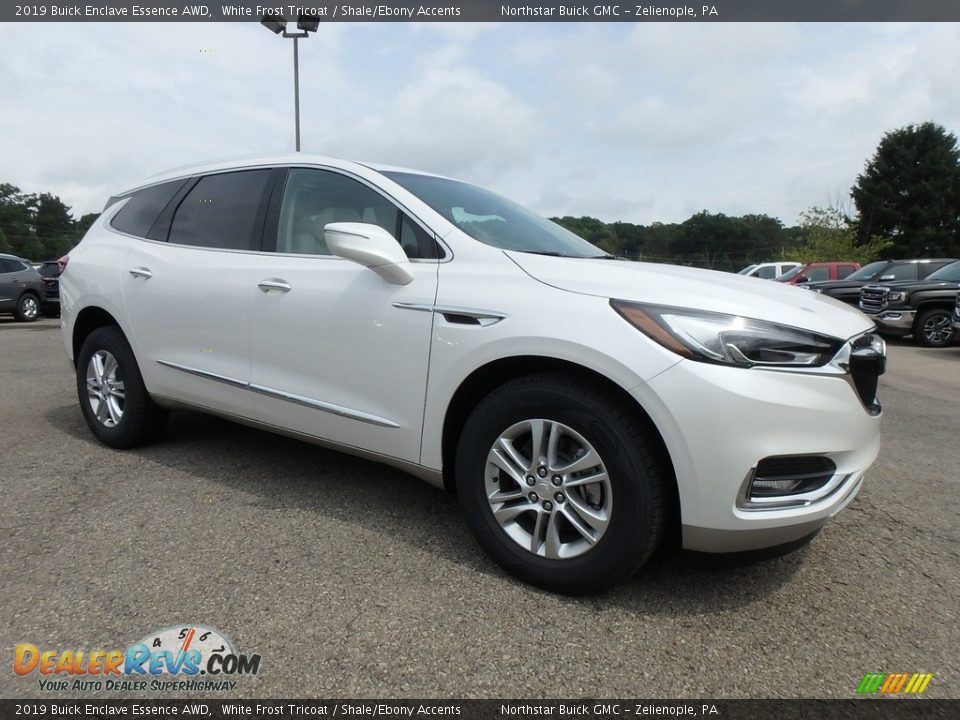 2019 Buick Enclave Essence AWD White Frost Tricoat / Shale/Ebony Accents Photo #3