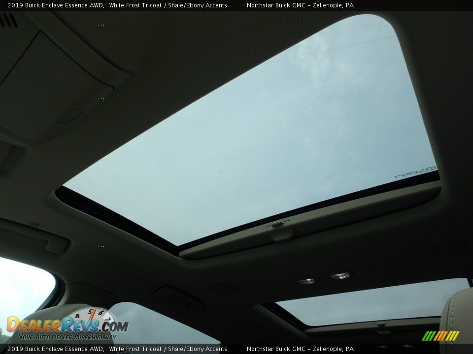 2019 Buick Enclave Essence AWD White Frost Tricoat / Shale/Ebony Accents Photo #20