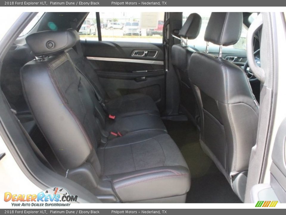 2018 Ford Explorer XLT Platinum Dune / Ebony Black Photo #31