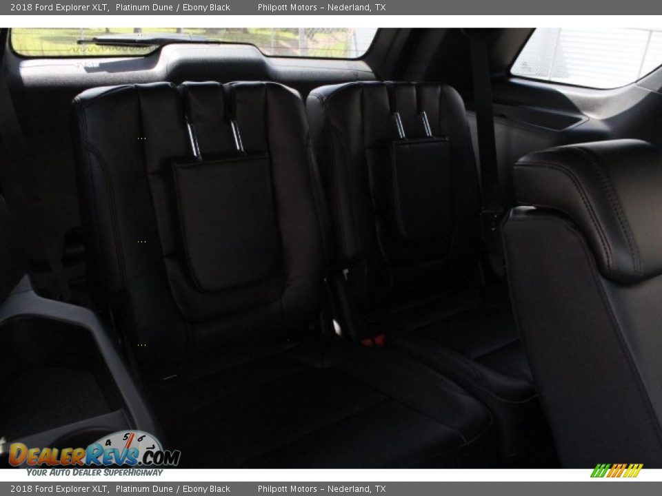 2018 Ford Explorer XLT Platinum Dune / Ebony Black Photo #32