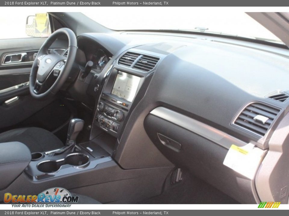 2018 Ford Explorer XLT Platinum Dune / Ebony Black Photo #34