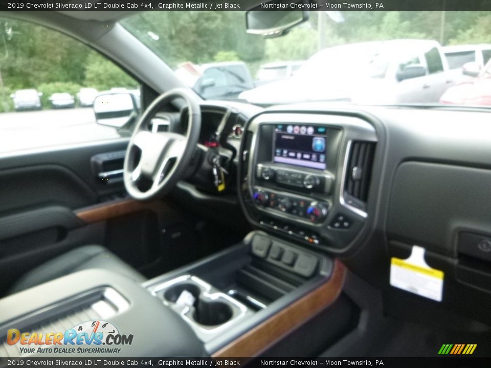 2019 Chevrolet Silverado LD LT Double Cab 4x4 Graphite Metallic / Jet Black Photo #11
