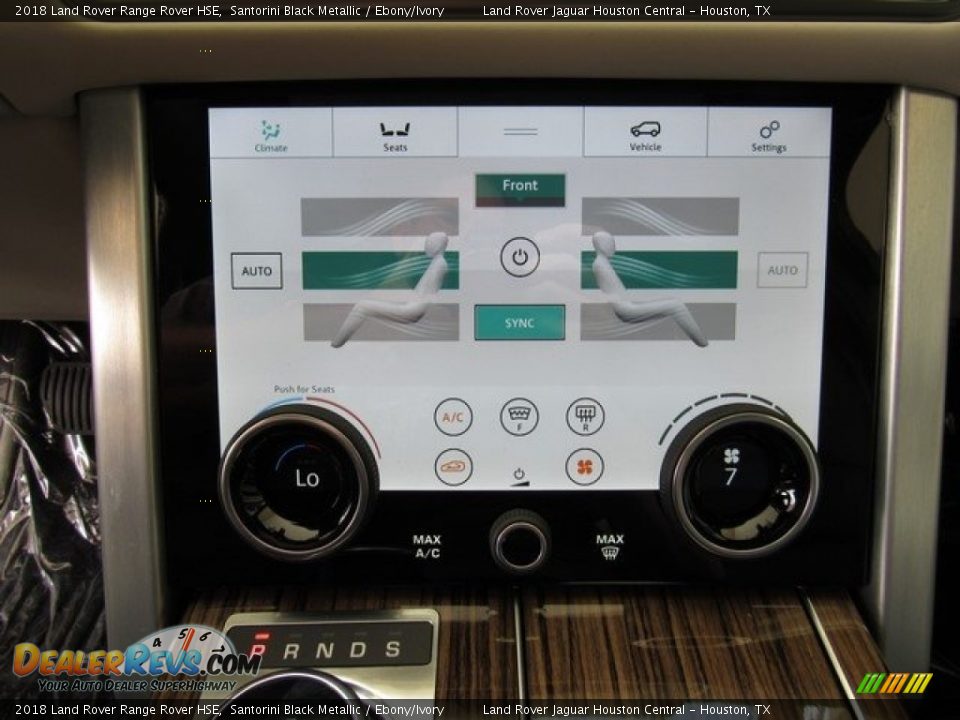 Controls of 2018 Land Rover Range Rover HSE Photo #36