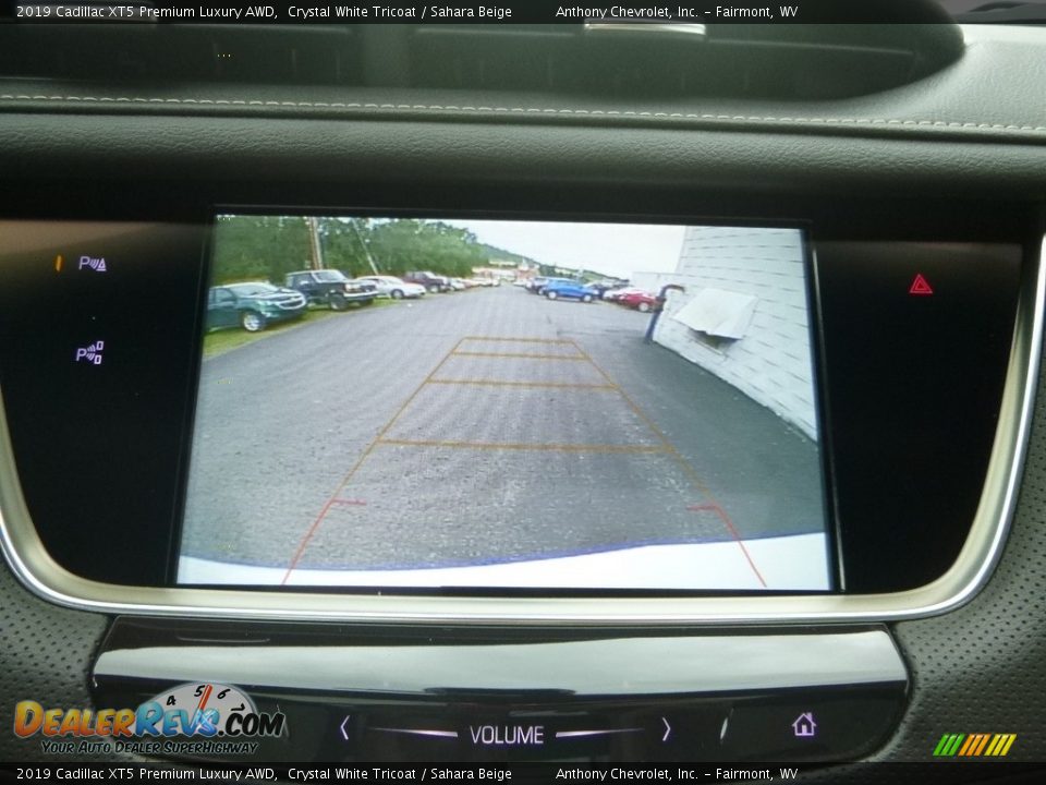 2019 Cadillac XT5 Premium Luxury AWD Crystal White Tricoat / Sahara Beige Photo #16