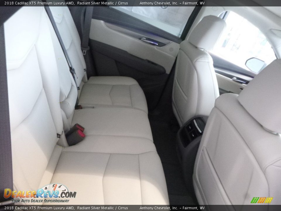 2018 Cadillac XT5 Premium Luxury AWD Radiant Silver Metallic / Cirrus Photo #12