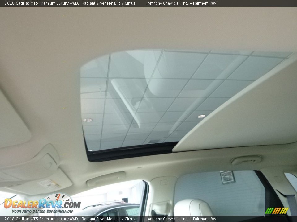 2018 Cadillac XT5 Premium Luxury AWD Radiant Silver Metallic / Cirrus Photo #20