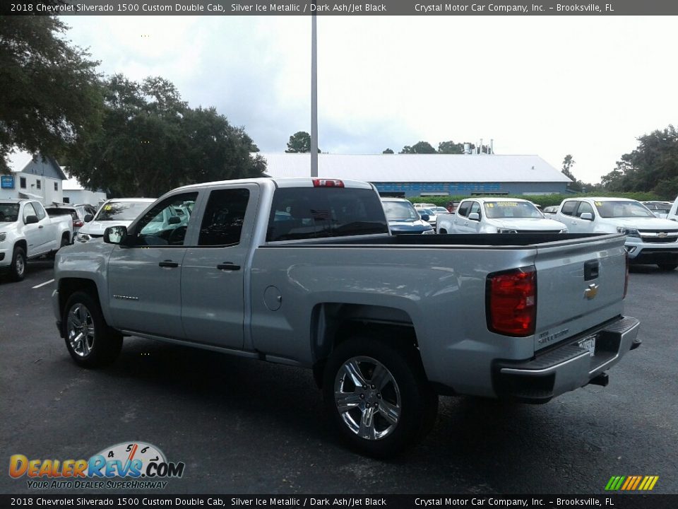 2018 Chevrolet Silverado 1500 Custom Double Cab Silver Ice Metallic / Dark Ash/Jet Black Photo #3
