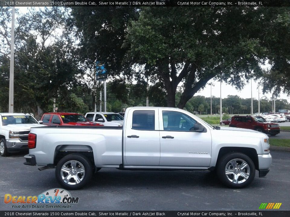 Silver Ice Metallic 2018 Chevrolet Silverado 1500 Custom Double Cab Photo #6