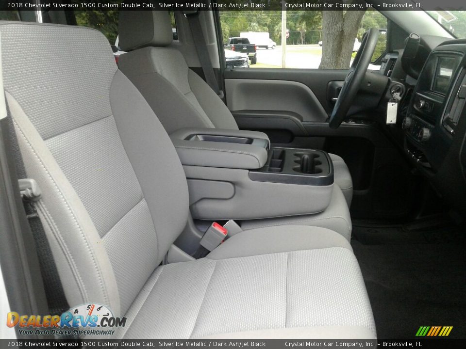2018 Chevrolet Silverado 1500 Custom Double Cab Silver Ice Metallic / Dark Ash/Jet Black Photo #12