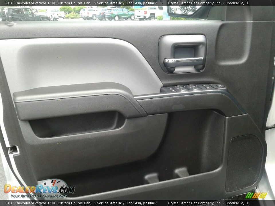 2018 Chevrolet Silverado 1500 Custom Double Cab Silver Ice Metallic / Dark Ash/Jet Black Photo #17