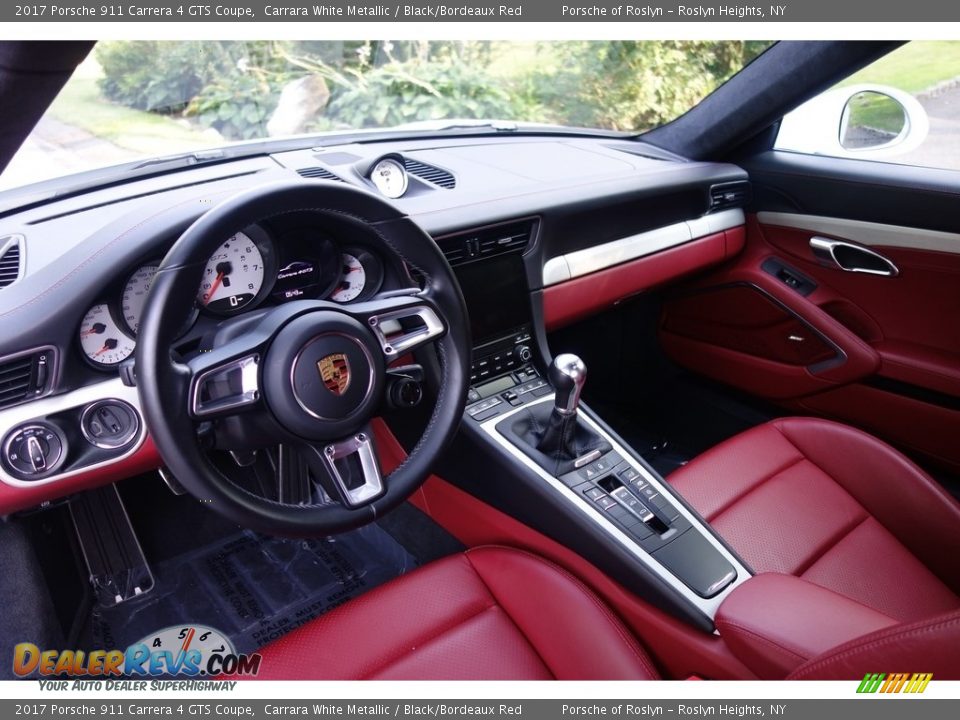 Dashboard of 2017 Porsche 911 Carrera 4 GTS Coupe Photo #10