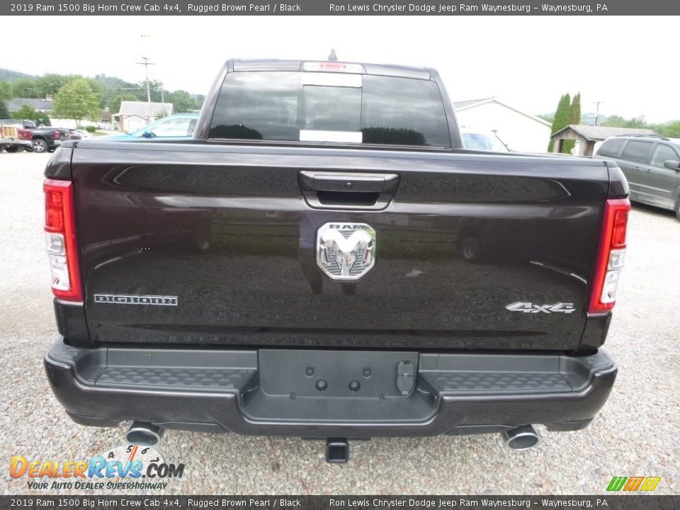 2019 Ram 1500 Big Horn Crew Cab 4x4 Rugged Brown Pearl / Black Photo #4