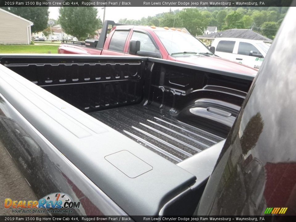 2019 Ram 1500 Big Horn Crew Cab 4x4 Rugged Brown Pearl / Black Photo #13