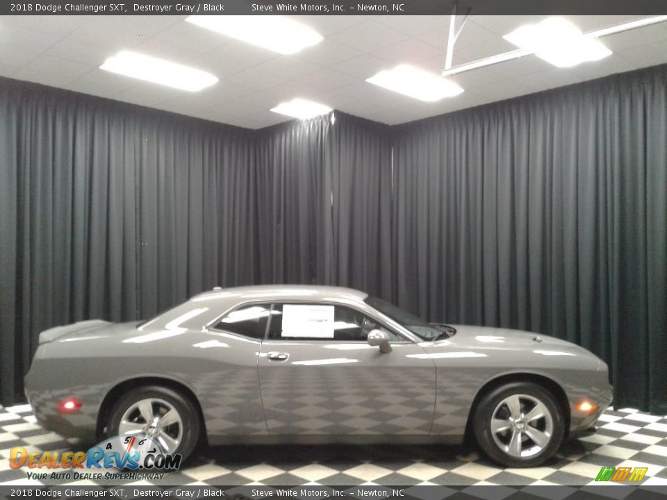 2018 Dodge Challenger SXT Destroyer Gray / Black Photo #5