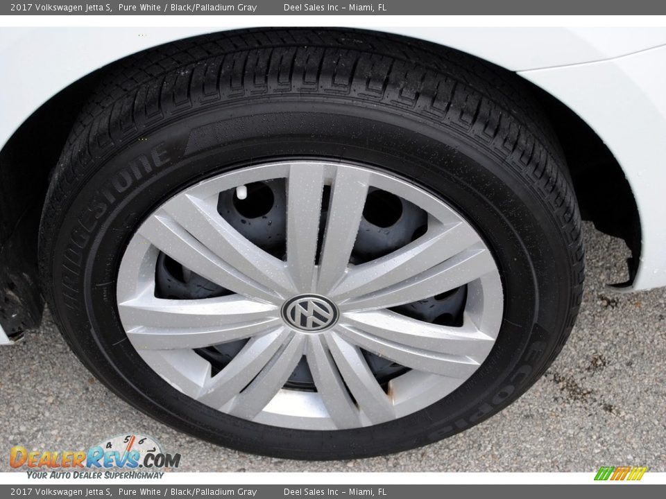 2017 Volkswagen Jetta S Pure White / Black/Palladium Gray Photo #10