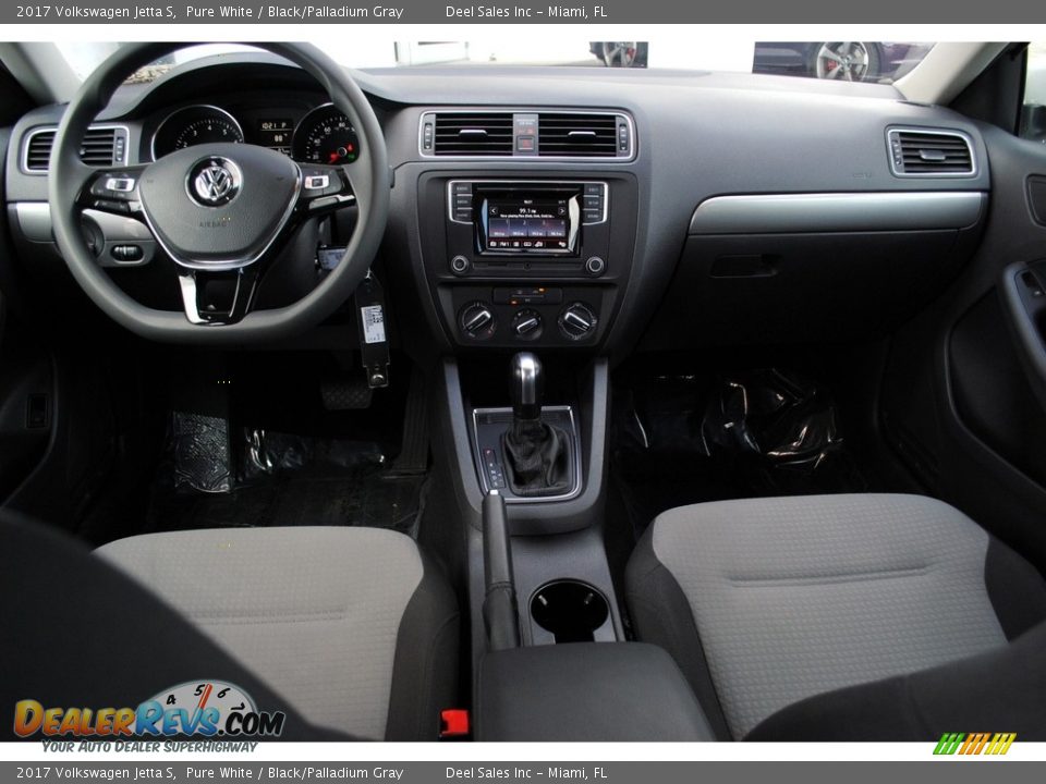 2017 Volkswagen Jetta S Pure White / Black/Palladium Gray Photo #12