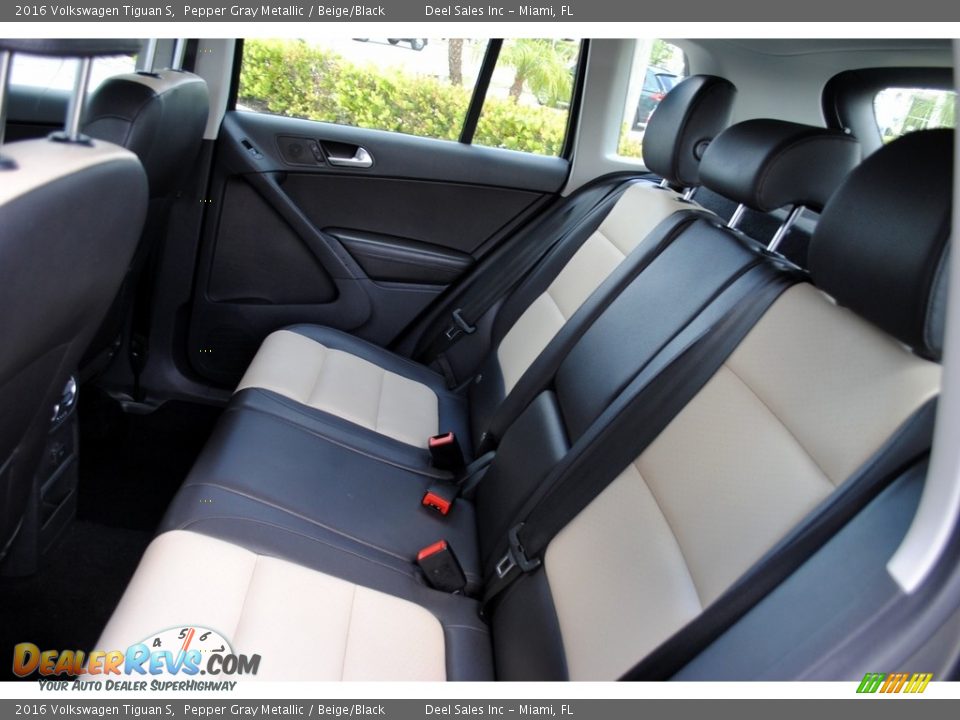 2016 Volkswagen Tiguan S Pepper Gray Metallic / Beige/Black Photo #12