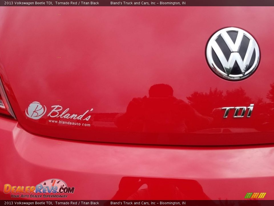 2013 Volkswagen Beetle TDI Tornado Red / Titan Black Photo #35